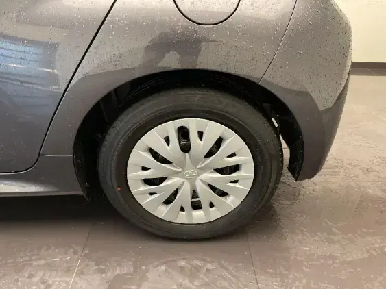 TOYOTA YARIS IV - voiture d'occasion - Photo 22