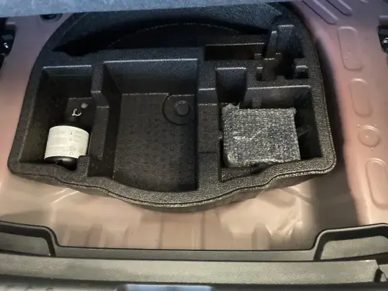 TOYOTA YARIS CROSS I - voiture d'occasion - Photo 17