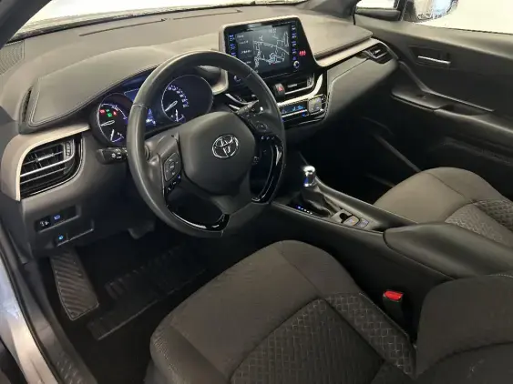 TOYOTA C-HR - voiture d'occasion - Photo 17