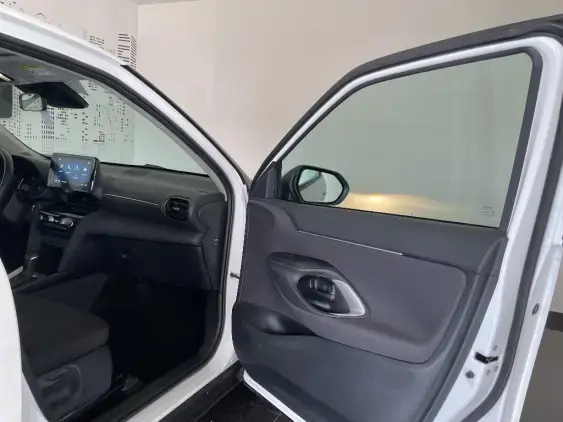 TOYOTA YARIS CROSS I - voiture d'occasion - Photo 20