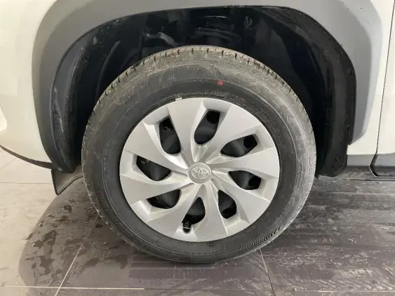 TOYOTA YARIS CROSS I - voiture d'occasion - Photo 23