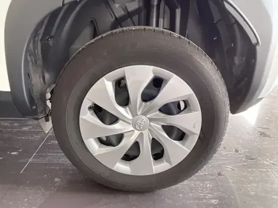 TOYOTA YARIS CROSS I - voiture d'occasion - Photo 24