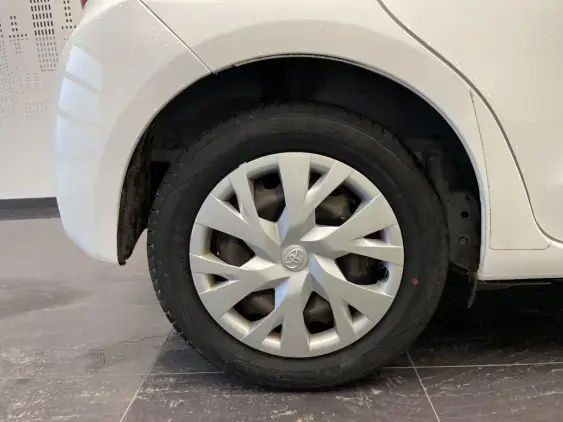 TOYOTA YARIS III - voiture d'occasion - Photo 23