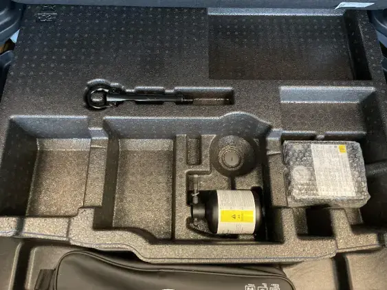 TOYOTA YARIS CROSS I - voiture d'occasion - Photo 17