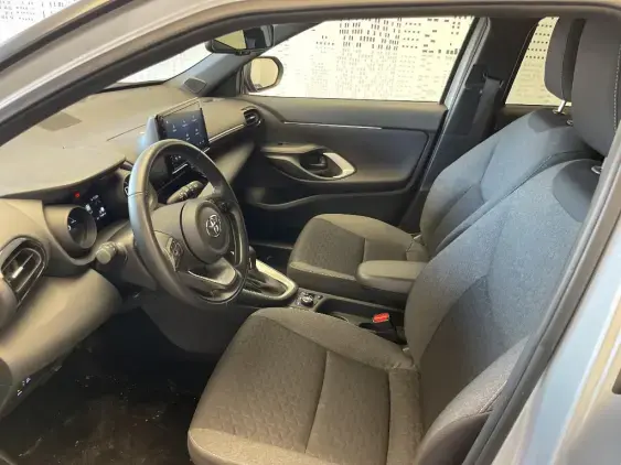 TOYOTA YARIS CROSS I - voiture d'occasion - Photo 18