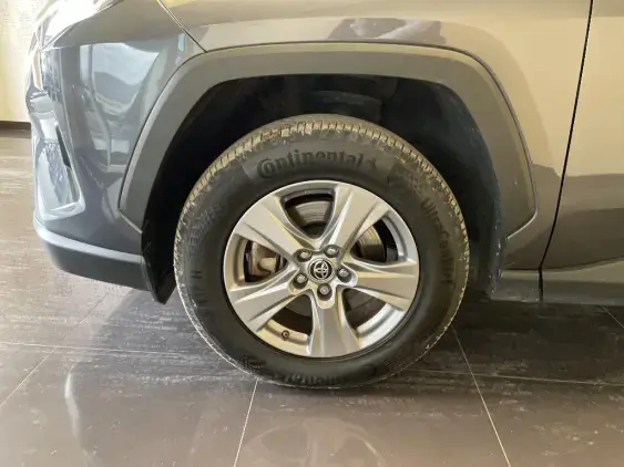 TOYOTA RAV4 V - voiture d'occasion - Photo 23