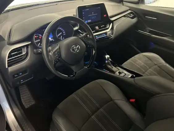 TOYOTA C-HR - voiture d'occasion - Photo 17