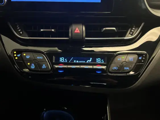 TOYOTA C-HR - voiture d'occasion - Photo 19