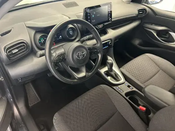 TOYOTA YARIS IV - voiture d'occasion - Photo 17