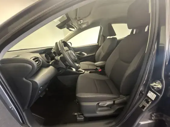 TOYOTA YARIS IV - voiture d'occasion - Photo 19