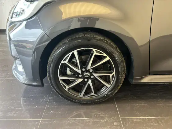 TOYOTA YARIS IV - voiture d'occasion - Photo 21