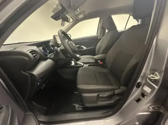 TOYOTA YARIS CROSS I - voiture d'occasion - Photo 20