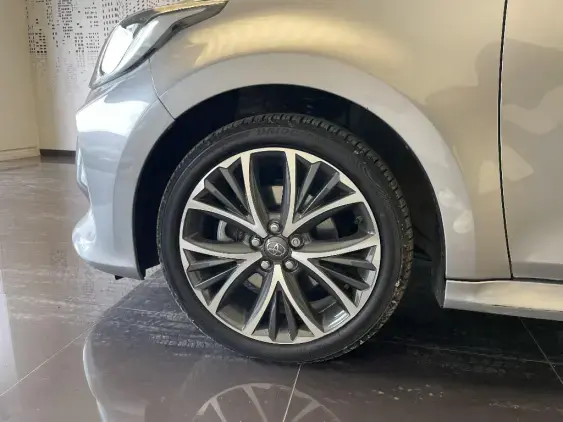 TOYOTA YARIS IV - voiture d'occasion - Photo 22