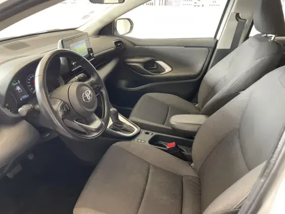 TOYOTA YARIS IV - voiture d'occasion - Photo 18