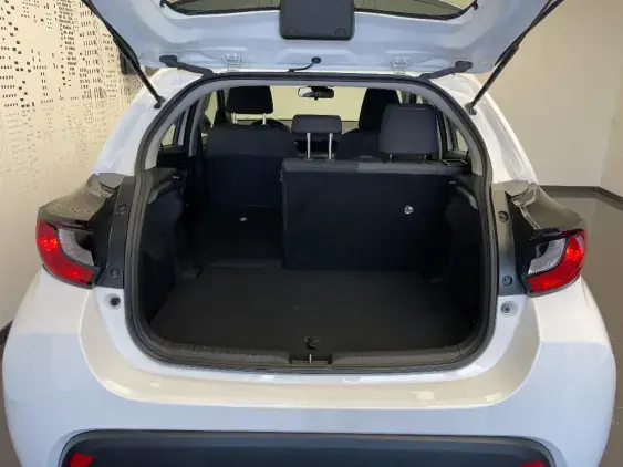 TOYOTA YARIS IV - voiture d'occasion - Photo 16