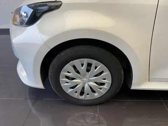 TOYOTA YARIS IV - voiture d'occasion - Photo 21