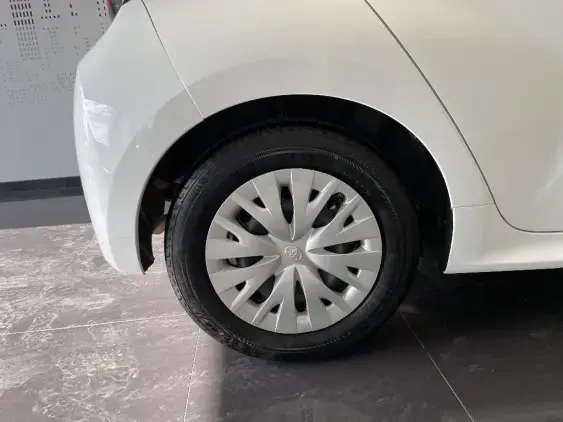 TOYOTA YARIS IV - voiture d'occasion - Photo 25