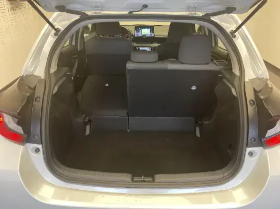 TOYOTA YARIS IV - voiture d'occasion - Photo 16