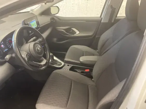 TOYOTA YARIS IV - voiture d'occasion - Photo 18