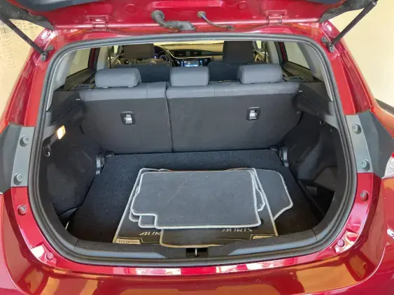 TOYOTA AURIS II - voiture d'occasion - Photo 16