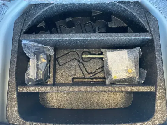 TOYOTA AURIS II - voiture d'occasion - Photo 17