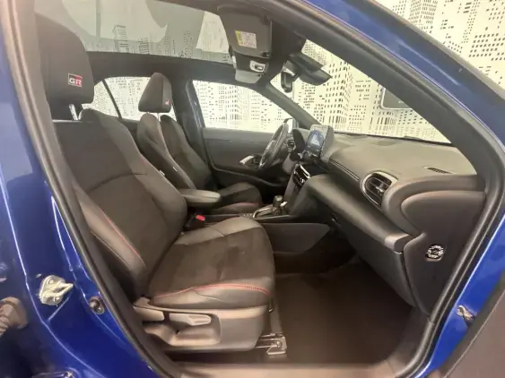 TOYOTA YARIS CROSS I - voiture d'occasion - Photo 17