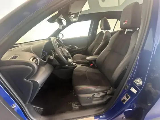 TOYOTA YARIS CROSS I - voiture d'occasion - Photo 19