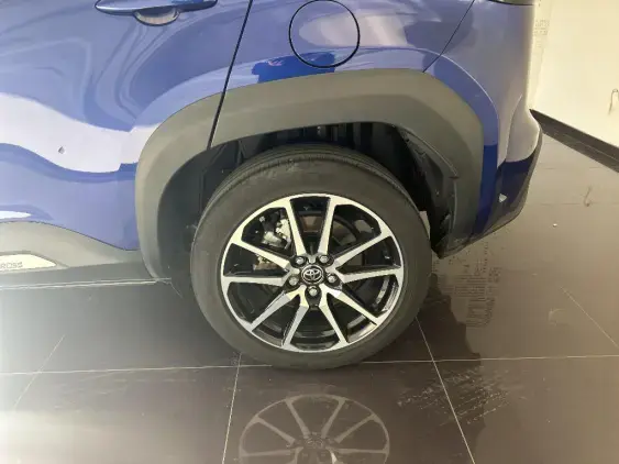 TOYOTA YARIS CROSS I - voiture d'occasion - Photo 22