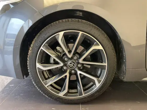 TOYOTA COROLLA TOURING SPT X - voiture d'occasion - Photo 22