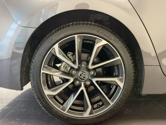 TOYOTA COROLLA TOURING SPT X - voiture d'occasion - Photo 24