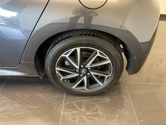 TOYOTA YARIS IV - voiture d'occasion - Photo 20