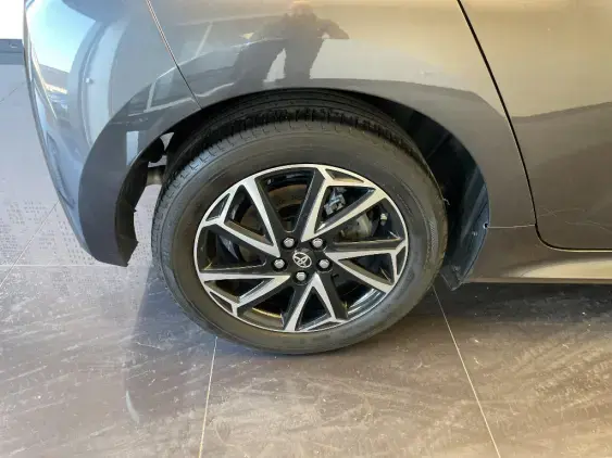 TOYOTA YARIS IV - voiture d'occasion - Photo 21