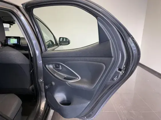 TOYOTA YARIS IV - voiture d'occasion - Photo 20