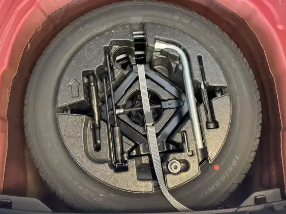 VOLKSWAGEN POLO VI - voiture d'occasion - Photo 17