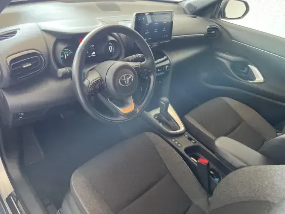 TOYOTA YARIS CROSS I - voiture d'occasion - Photo 17