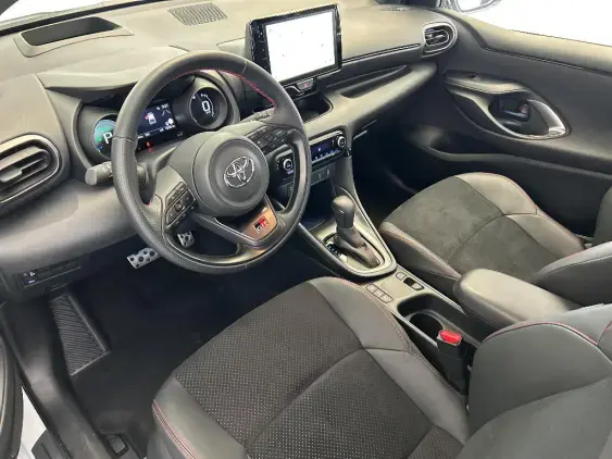 TOYOTA YARIS IV - voiture d'occasion - Photo 17
