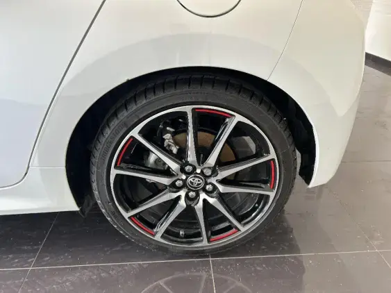 TOYOTA YARIS IV - voiture d'occasion - Photo 22
