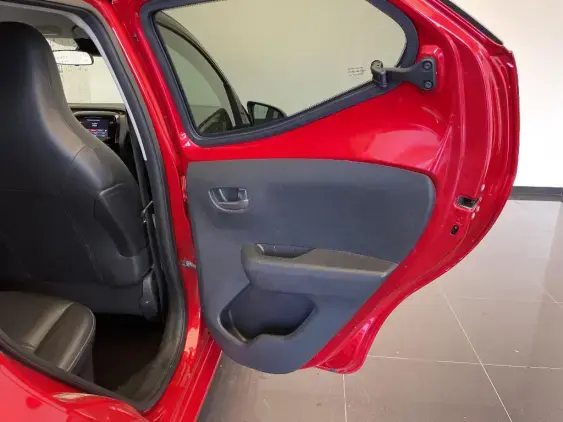 TOYOTA AYGO II - voiture d'occasion - Photo 18