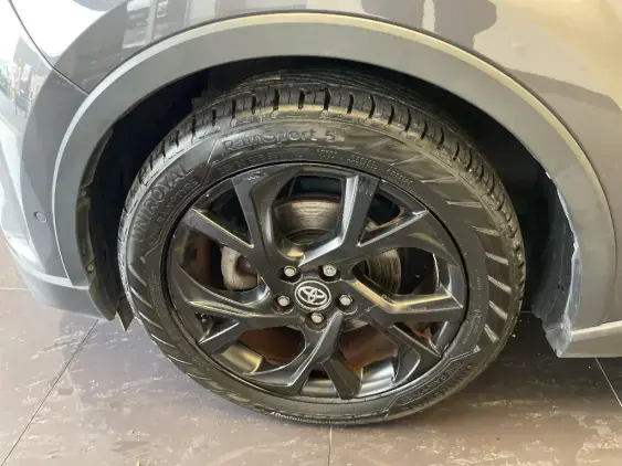 TOYOTA C-HR - voiture d'occasion - Photo 20