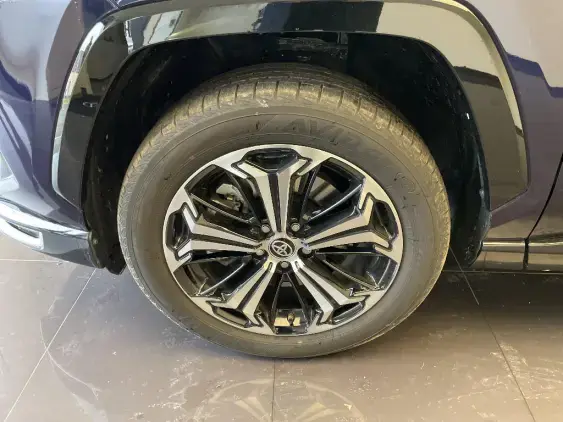 TOYOTA RAV4 V - voiture d'occasion - Photo 21