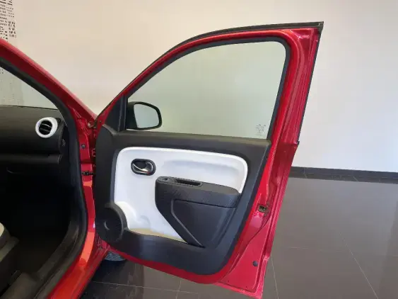 RENAULT TWINGO III - voiture d'occasion - Photo 16