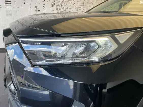 TOYOTA RAV4 V - voiture d'occasion - Photo 22