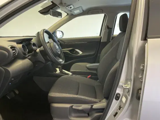 TOYOTA YARIS CROSS I - voiture d'occasion - Photo 18