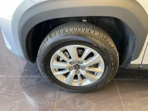 TOYOTA YARIS CROSS I - voiture d'occasion - Photo 21