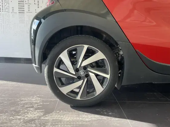 TOYOTA AYGO X - voiture d'occasion - Photo 25