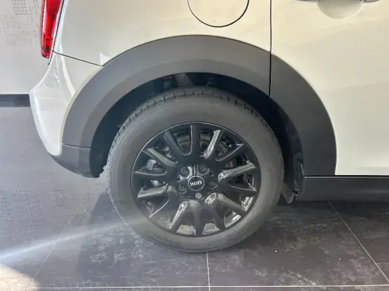 MINI MINI 5 PORTES III - voiture d'occasion - Photo 24