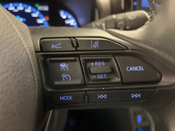 TOYOTA YARIS CROSS I - voiture d'occasion - Photo 25