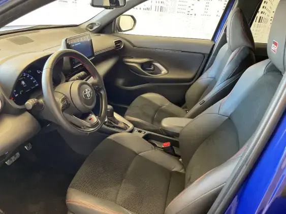 TOYOTA YARIS CROSS I - voiture d'occasion - Photo 18