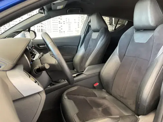 TOYOTA C-HR - voiture d'occasion - Photo 18