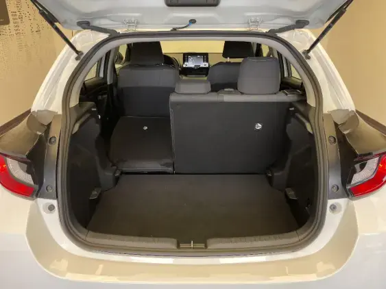 TOYOTA YARIS IV - voiture d'occasion - Photo 16